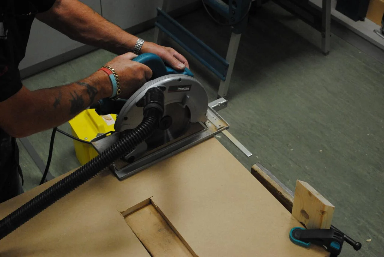 Makita 5703R